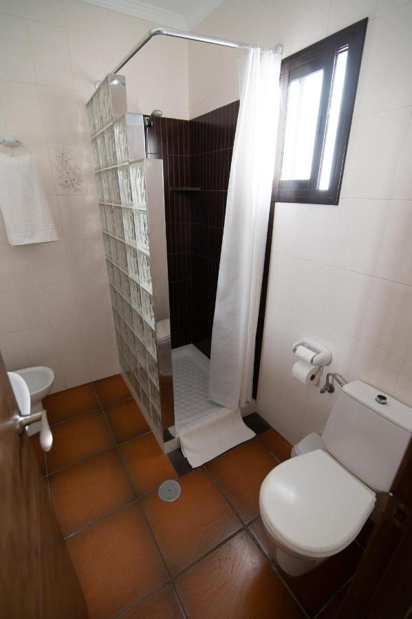 Hostal Andalucia Chipiona Exterior foto